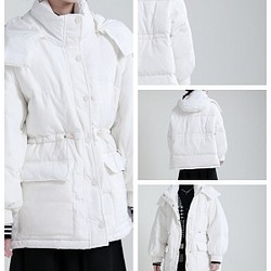 新しい冬のデザインの白いフード付きの厚いダウンジャケット 1枚目の画像
