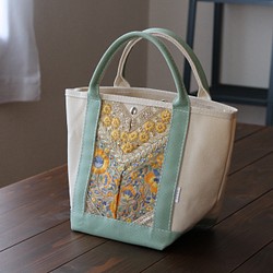 Embroidery decoration totebag Msize キナリ×アースグリーン 1枚目の画像