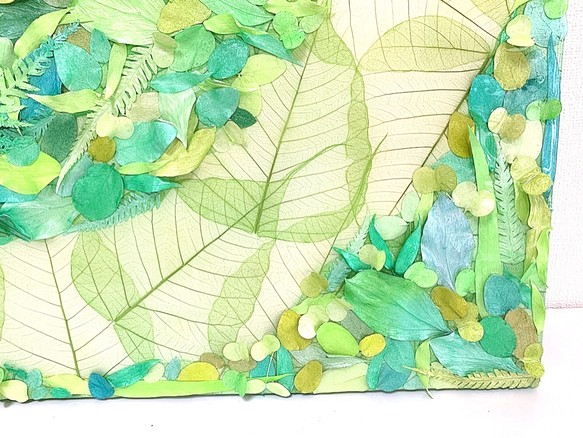 天然の葉を一枚一枚着彩して制作したアート Healing Green 即納最大半額