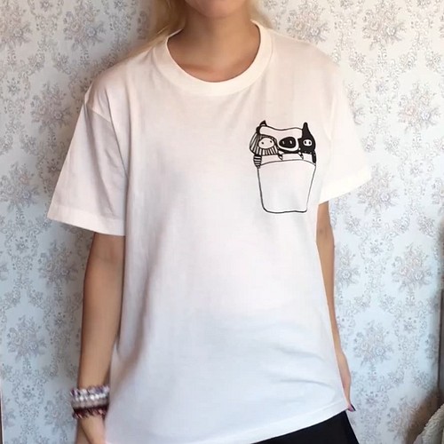 絵本キャラクターのtシャツ ポケットデザイン Selk Nams Pocket T Shirt Tシャツ カットソー Kyo Kayamoto 通販 Creema クリーマ ハンドメイド 手作り クラフト作品の販売サイト