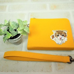 ❣❣＊＊在庫処分品＊＊❣❣　猫の刺繍ワッペン　Ｌ型ファスナーミニ財布（同生地持ち手付） 1枚目の画像