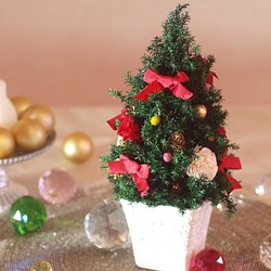 省スペースで飾れる卓上クリスマスツリー10選 ハンドメイド 手作り通販 販売のcreema