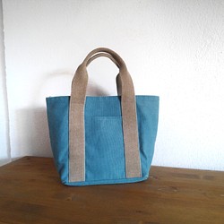 【SALE】鮮やかなブルーのミニトートバッグ(帆布・ヴィンテージ風加工) 1枚目の画像