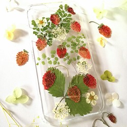 [兼容所有型號]野草莓壓花智能手機殼 第1張的照片