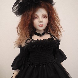 創作ビスクドール　黒い服の少女 1枚目の画像