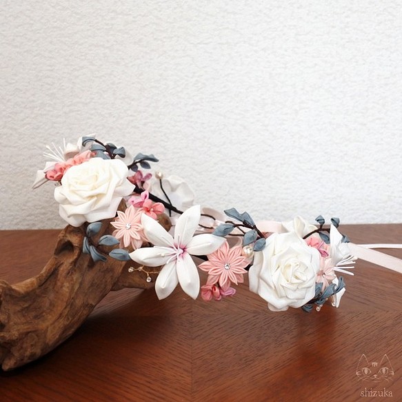 薔薇 百合 予約販売 本 ダリアの花冠❖ホワイト ピンク ウェディング 供え つまみ細工の髪飾り