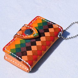 虹色モザイク柄のスマートキーケース：本革：手縫い：手染め 1枚目の画像