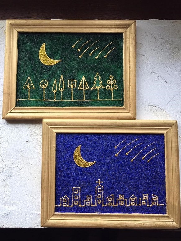 SALE☆2枚セット AMAMグラスアートフレーム［月と流れ星と街並み、森] 1枚目の画像