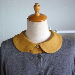 マスタードカラーリネン生地シャツ型丸襟の付け襟 1枚目の画像