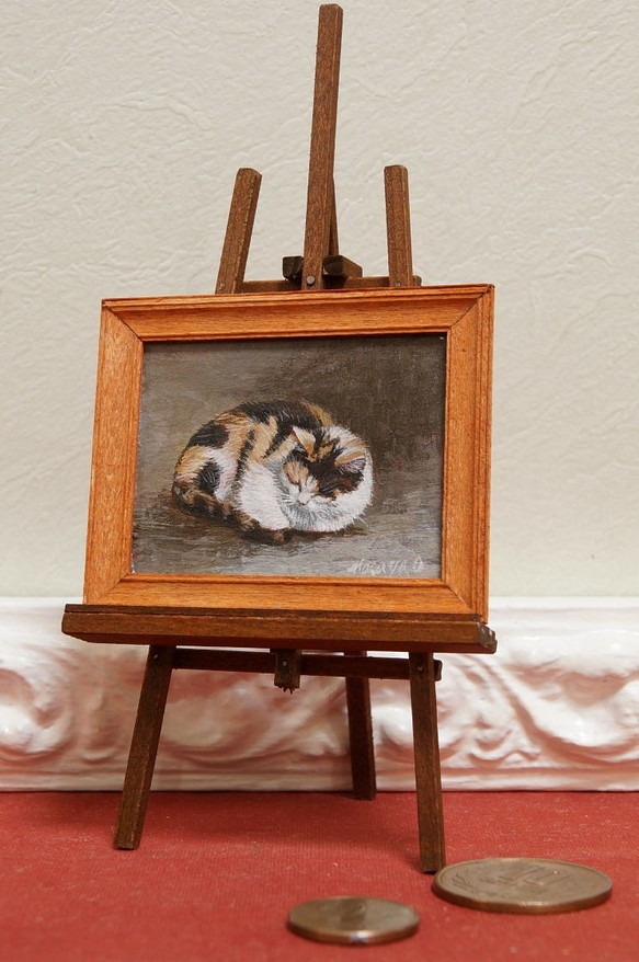 小さな猫の肉筆作品　「ねこ」折りたためるイーゼルつき 1枚目の画像