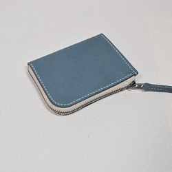 青のヌメ革のL字財布 1枚目の画像