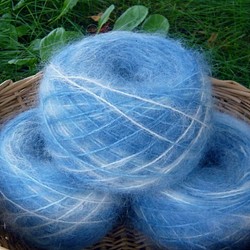 手染植物染紗（馬海毛）靛藍622 第1張的照片