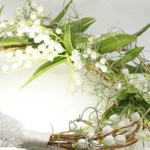再次上架 鈴蘭自然簡單花環花束捧花hanasakie 的作品 Creemaー來自日本的手作 設計購物網站
