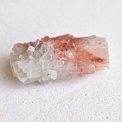 アラゴナイト　モロッコ産　13.1ｇ/鉱物・結晶原石 1枚目の画像