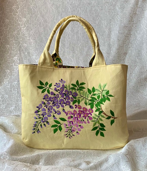 再販　藤の花刺繍のトートバッグ