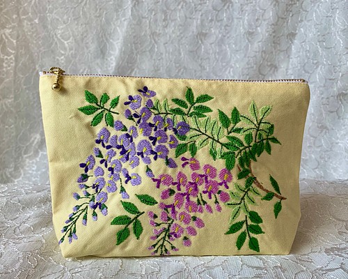 再販 藤の花刺繍のポーチ ポーチ AZmama 通販｜Creema(クリーマ)