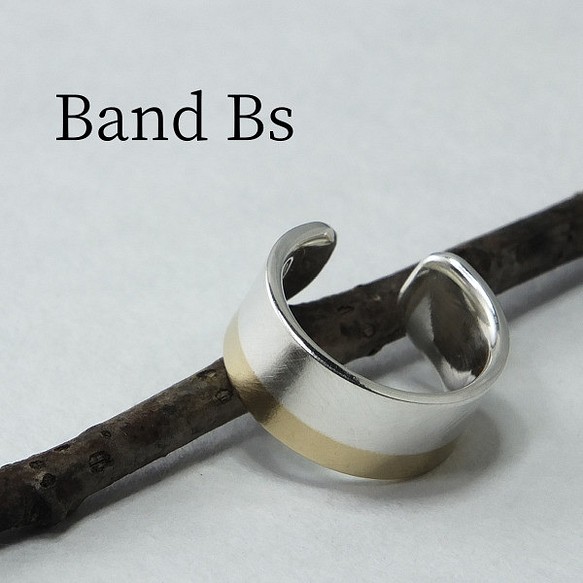 C-BandBsw6 - 銀と真鍮帯のイヤーカフ 幅6mm 1枚目の画像