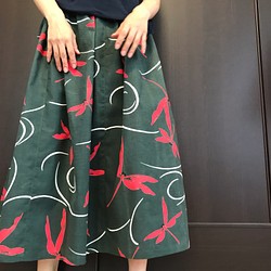 着物リメイクギャザースカート 藍色葉っぱ柄 ロングスカート（マキシ丈 ...