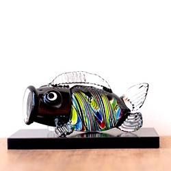 カラフルラインの鯉のぼり・黒塗り板付き 1枚目の画像