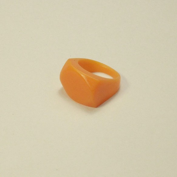 プラスチックリング（指輪）　オレンジ No.1-2 1枚目の画像
