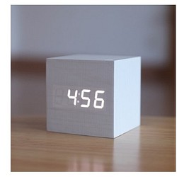 Wood cube clock　ホワイト×ホワイト 1枚目の画像