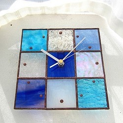 【売約済】【24㎝×24㎝】ステンドグラス*掛時計・モザイクB（海色）Ｌ 1枚目の画像