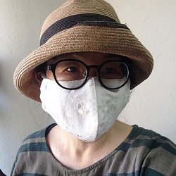 夏マスク！綿ローン花柄刺繍生地とガーゼ立体マスク　送料無料！ 1枚目の画像
