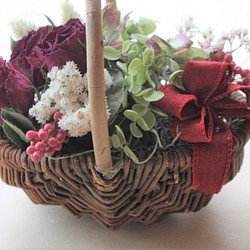 【予約販売 4/10まで】Creema限定 母の日ギフト　ドライフラワー薔薇の花かご 1枚目の画像