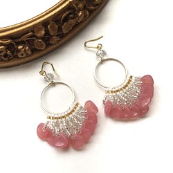 fringe × earrings（opal pink） 1枚目の画像