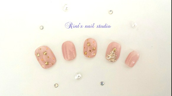 初雪 ふんわり可愛い クリスマスネイル その他ファッション Rint S Nail Studio 通販 Creema クリーマ ハンドメイド 手作り クラフト作品の販売サイト