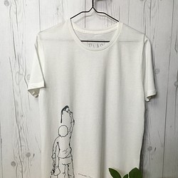 Tシャツ【メンズＳ】在庫のみ再販なし!!細身シルエットＴシャツ(オフホワイト）／メンズTシャツ 白T メッセージ 1枚目の画像