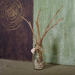 流木の小枝と漂着ビンのオーナメント－１ 1枚目の画像