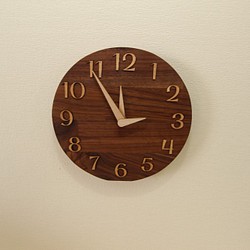 木の時計＜ウォールナット集成材＞・掛け時計・置き時計wnc-185　木製時計 1枚目の画像