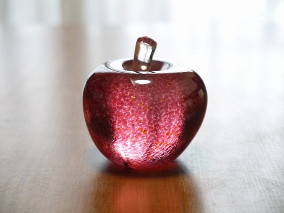 【Coroさまオーダー品】ガラスのリンゴ　 1枚目の画像