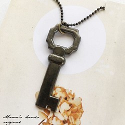 ★1點限量特賣★古董色自然鑰匙緊身項鍊 第1張的照片
