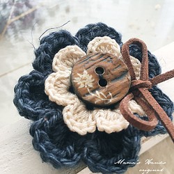 （售罄）手工編織的天然花形圍巾蓋胸花胸針♪ 第1張的照片