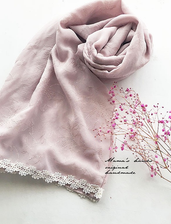 (完売)ナチュラル ピンク 春 桜色 花柄 ラメ 刺繍 薄手 ストール ショール♪ 1枚目の画像