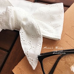 （售罄）冷卻液白色模切刺繡蕾絲100％純棉舒適生態圍巾脖子冷卻器 第1張的照片