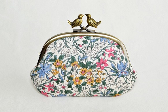Liberty floral frame coin purse with birds - Ricardo[497] 第1張的照片