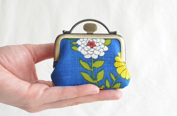 Tiny frame pouch - vintage - retro floral in blue[616] 第1張的照片