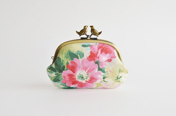 {花卉口金包} Elegant floral frame purse with birds - Roses [887] 第1張的照片