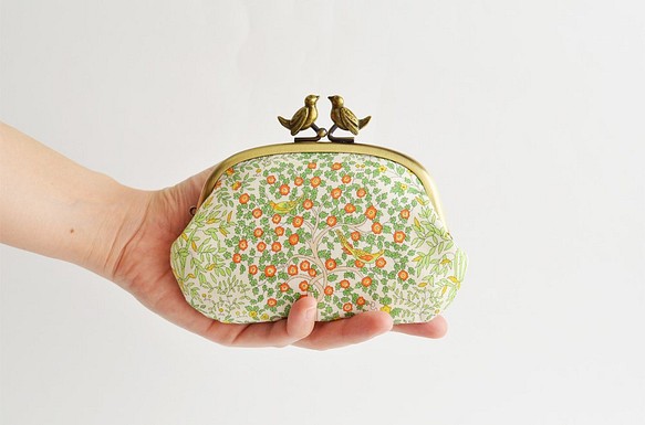 Liberty floral frame purse with birds - Jess and Jean [888] 第1張的照片