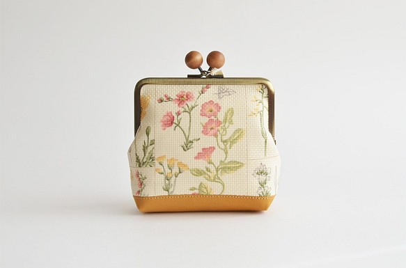 {花卉口金包} Cottage floral kiss lock cosmetic pouch [861] 第1張的照片