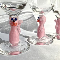『Creema限定』★送料無料★『招き猫ゴブレット/ピンクの猫』ワイングラス 1枚目の画像