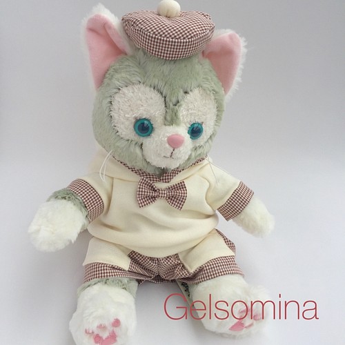 ジェラトーニｓサイズ 27ｃｍ コスチューム アイボリーとチェック ぬいぐるみ Gelsomina 通販 Creema クリーマ ハンドメイド 手作り クラフト作品の販売サイト