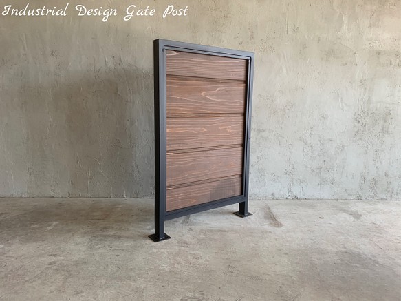 Industrial Design Gate Post/インダストリアル デザイン門柱