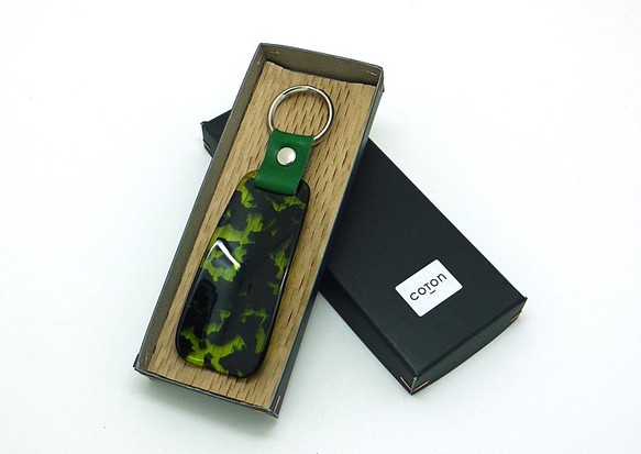 眼鏡材質的鞋拔（綠色圖案） ◆ 帶鑰匙圈，便於攜帶 ◆ 送給親人的禮物 ♪ 來自眼鏡產地福井 第1張的照片
