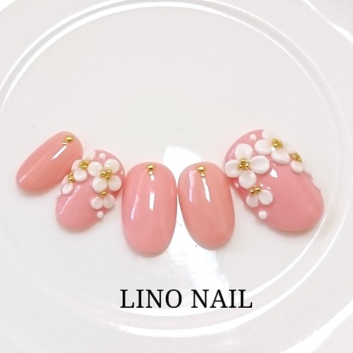 2 3dフラワー ヌーディーピンクネイル ネイルチップ ネイルシール Lino Nail 通販 Creema クリーマ ハンドメイド 手作り クラフト作品の販売サイト