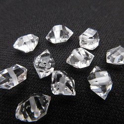 ハーキマーダイヤモンド/size(6㎜～8㎜)/1set(1玉)/4245w2.5/ 1枚目の画像