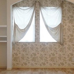 シンプル＆フレキシブルなリネンカーテン　リラックススタイル　日本で織ったリネンのカーテン　100cm×140cm 1枚目の画像